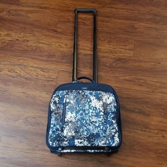 Tumi Blue Floral Chic Feminine Designer Voyageur Travel Carry On Roller Bag - Picture 2 of 13